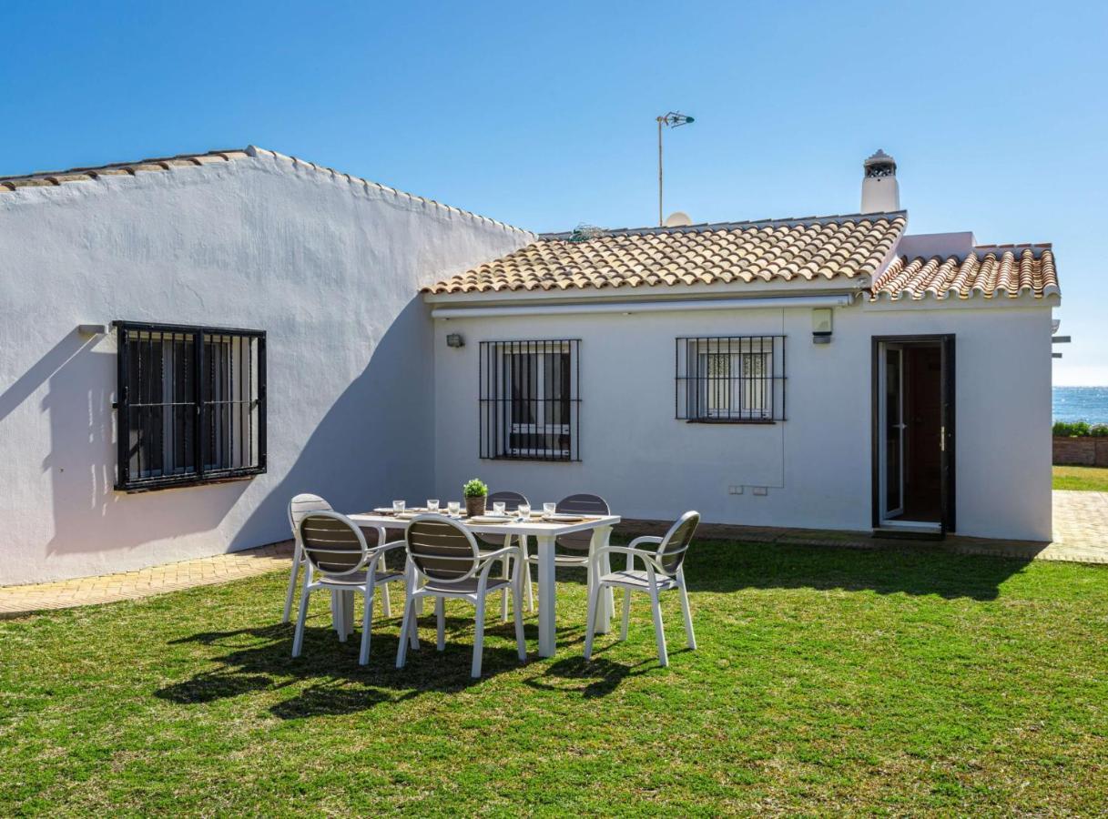 Charming Villa On The Seafront マルベーリャ エクステリア 写真